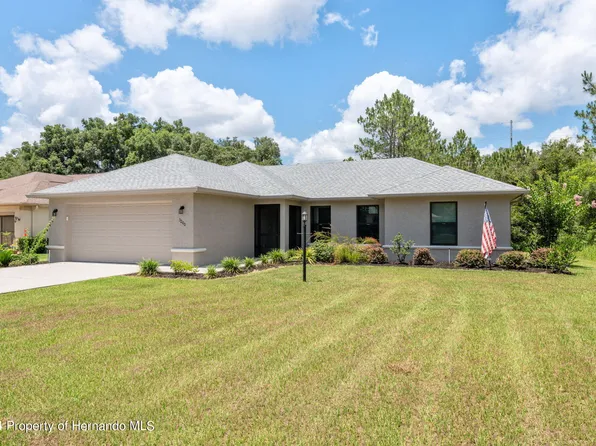 3200 N Canterbury Lake Dr, Hernando, FL 34442
