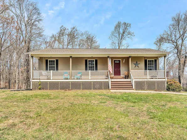 103 Wellspring Rd, Moneta, VA 24121