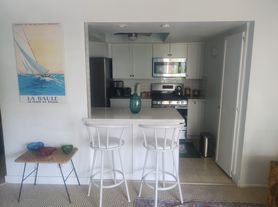 1552 S Camino Real, Palm Springs, CA