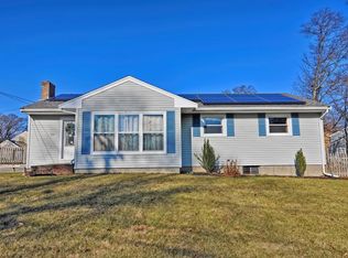 24 Bartlett Rd, Randolph, MA 02368