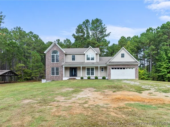 7750 Overhills Rd, Spring Lake, NC 28390