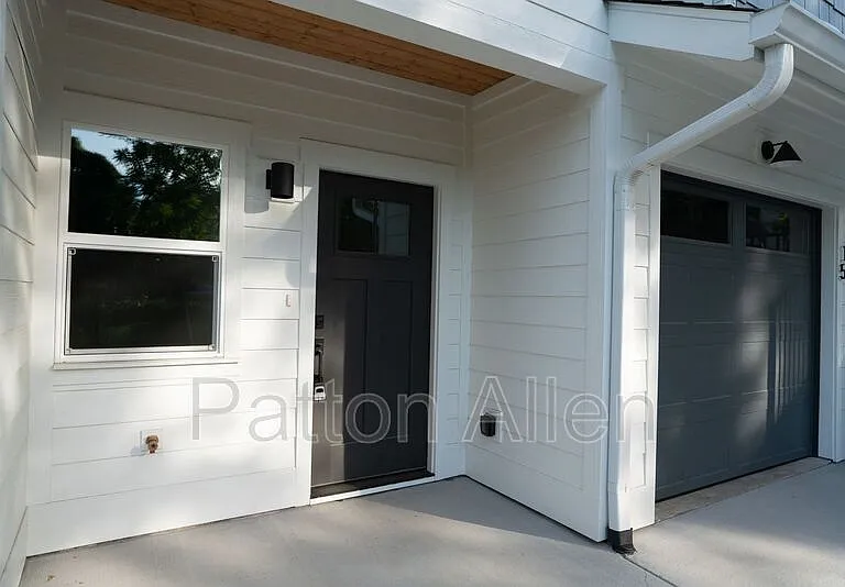 15 Bolton St — Photo 2