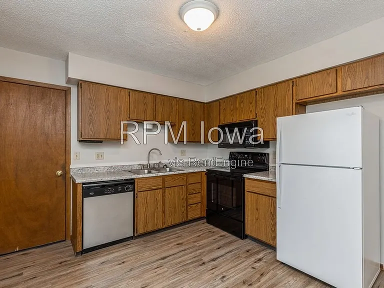 4126 Harris St #4126 — Photo 4