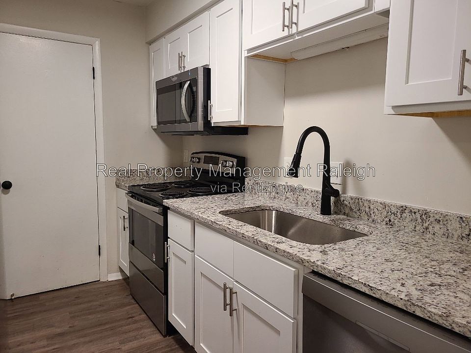 1st image of 1004 Sandlin Pl APT F