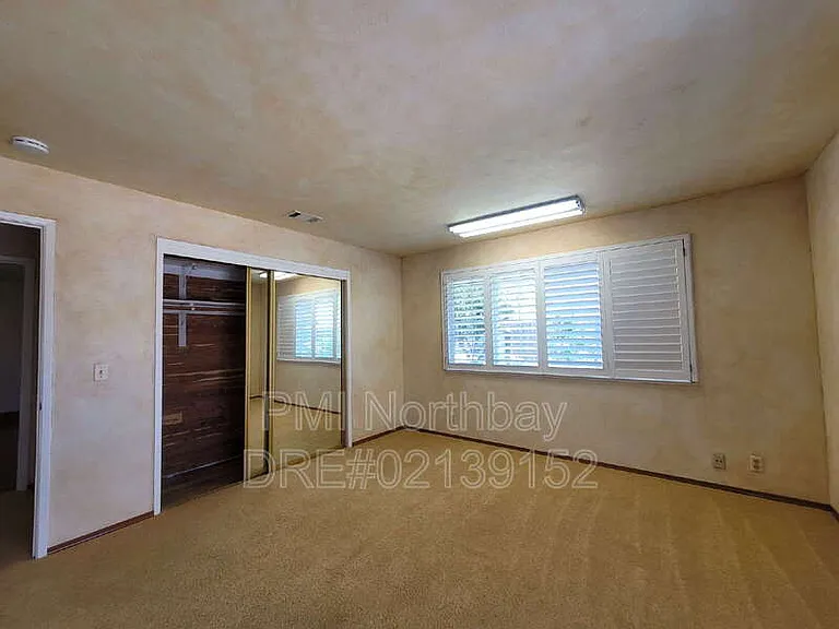2842 Vista Grande — Photo 9