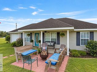 231 Colleen Ln, Jesup, GA 31545