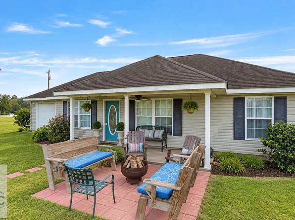 231 Colleen Ln, Jesup, GA 31545
