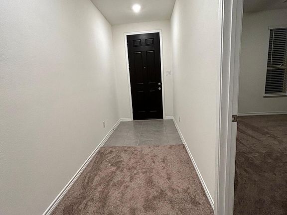 2nd image of 1834 Aslynn Cir