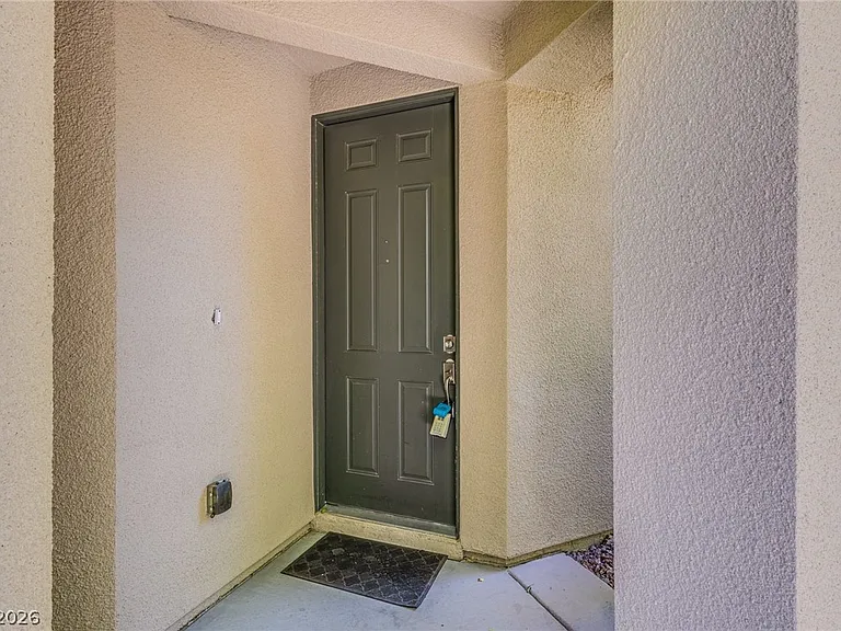 11518 Belmont Lake Dr #104 — Photo 3