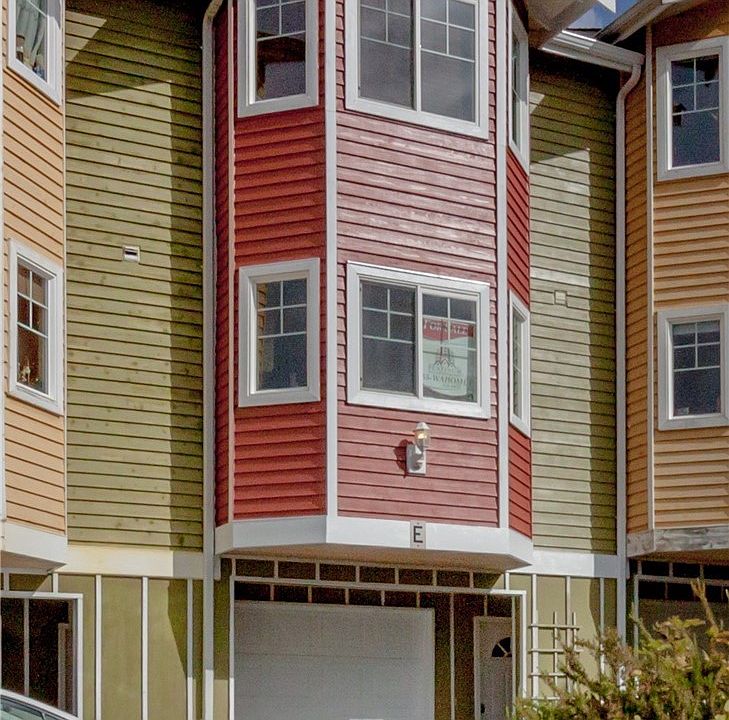 1st image of 6722 Rainier Ave S Unit E