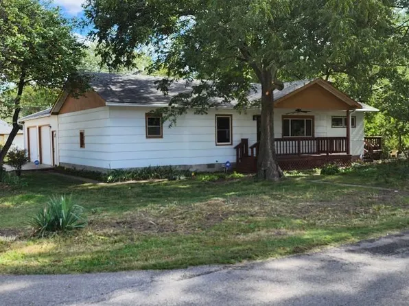 2030 NW Polk St, Topeka, KS 66608