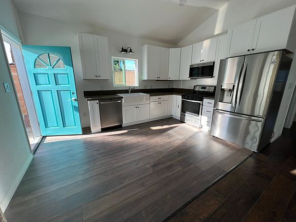 kitchen/dining