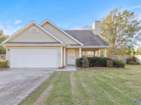 111 Lonesome Ct, Madison, AL 35758