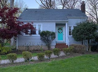 1 Monroe Ave, Roseland, NJ 07068