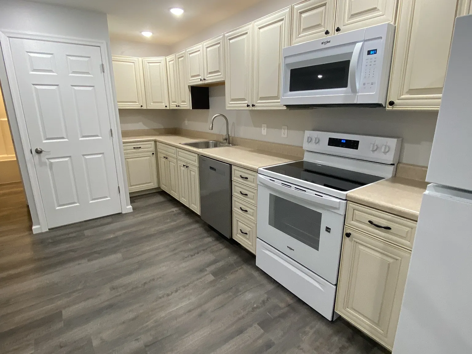 65 Woods Edge Road, Apt 16, Fort Ashby WV 26719 - 1 — Photo 3
