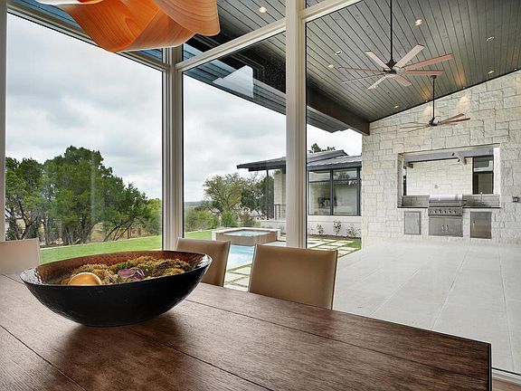 5th image of 3709 Verano Dr