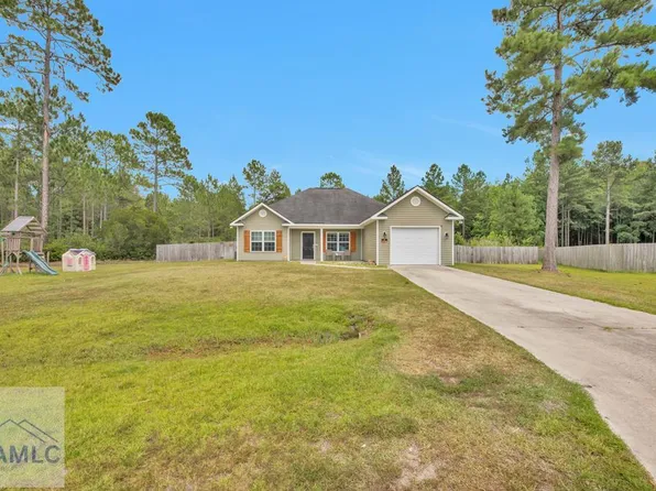 118 Cole Ct SE, Ludowici, GA 31316