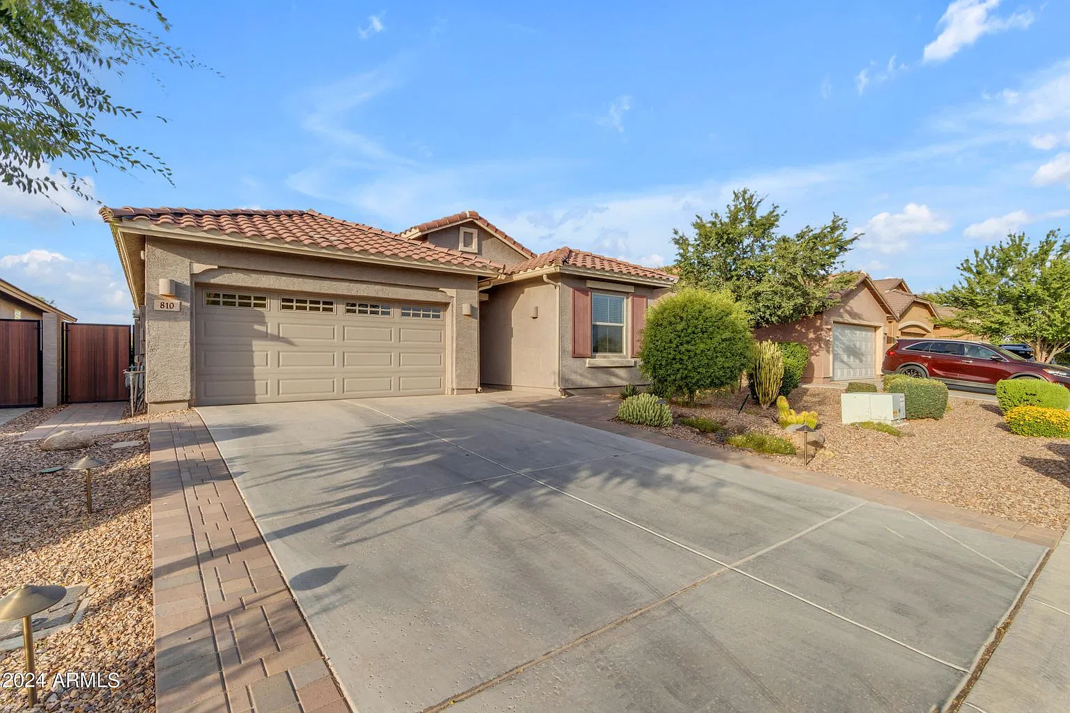 4 bed, 1818 sqft, $2,200 — Photo 3