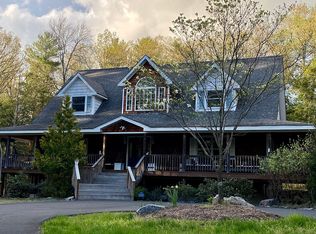 1502 Sherwood Forest Rd, Saylorsburg, PA 18353