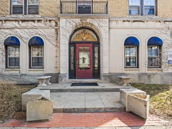 266 Oxford St, Rochester, NY 14607