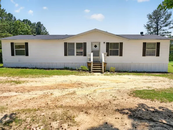 1379 Cassidy Rd, Camden, SC 29020