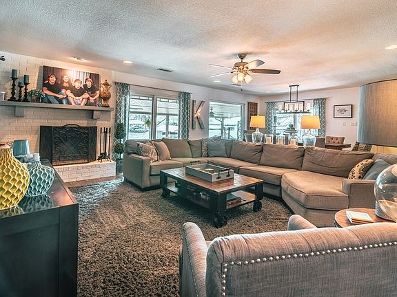 4th image of 166 Santa Monica Dr
