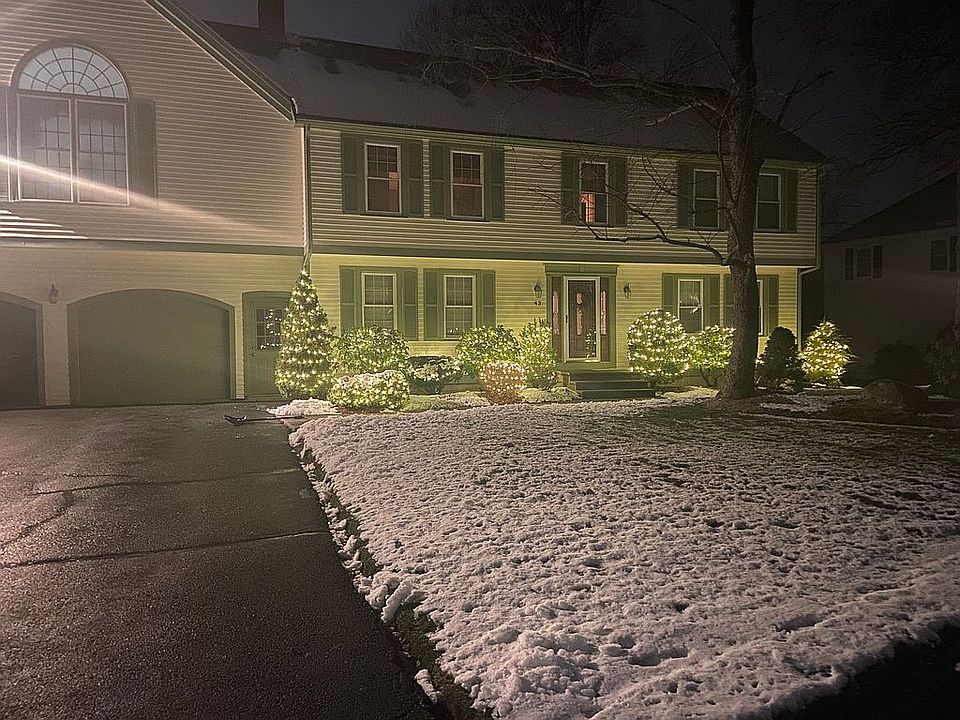 2nd image of 43 Beverly Hill Dr