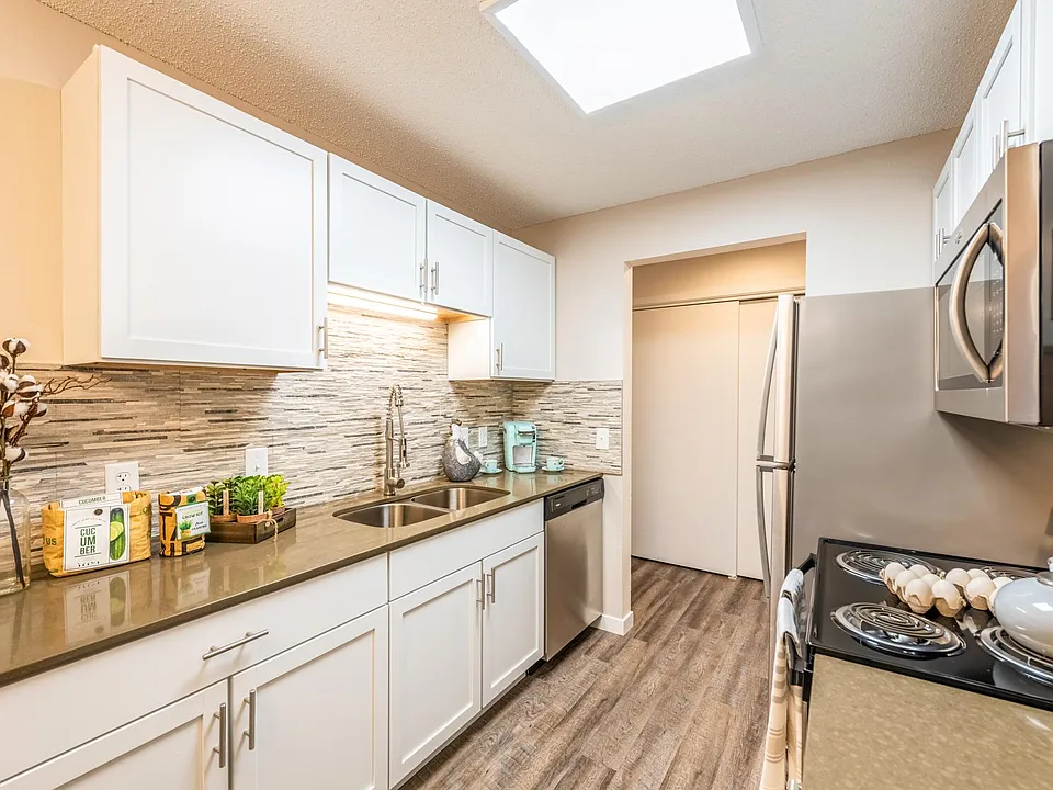 Carriage Oaks Apartments