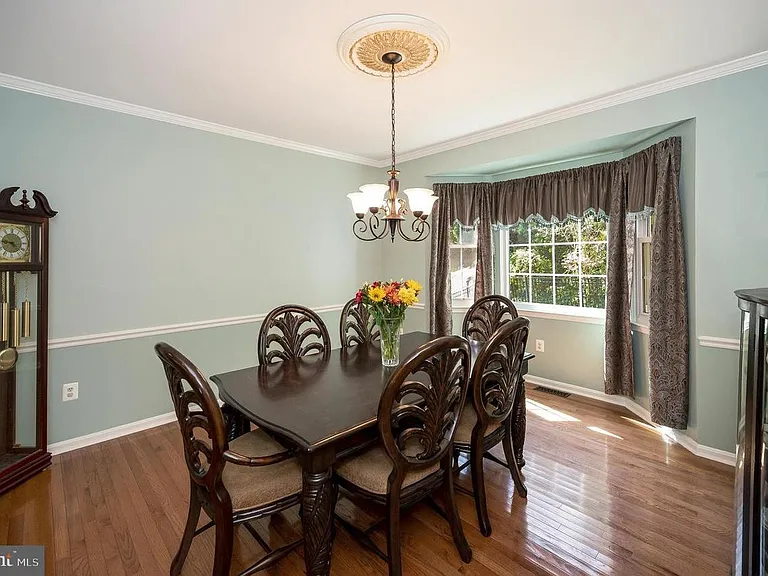 64 Blossom Wood Ct — Photo 18