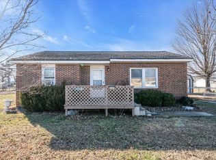 201 10th Ave, Decherd, TN 37324