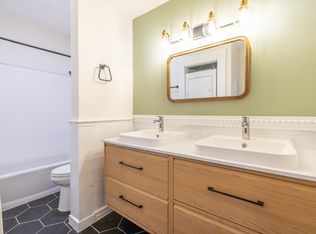 10049 Westpark Dr APT 125, Houston, TX 77042