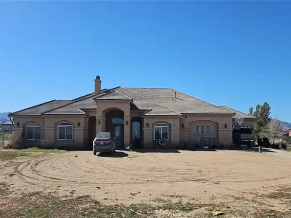 7677 Mono Rd, Phelan, CA 92371