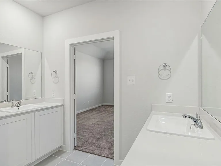 907 Hazel Dr — Photo 12