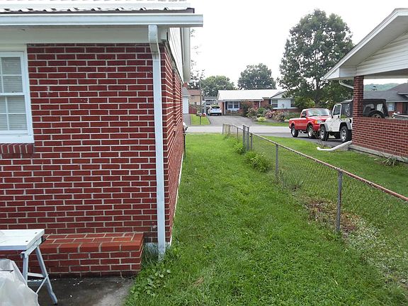 4th image of 6763 Washington Ave