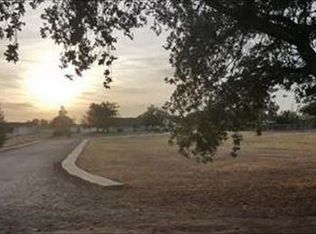 3883 N Zediker Ave, Sanger, CA 93657