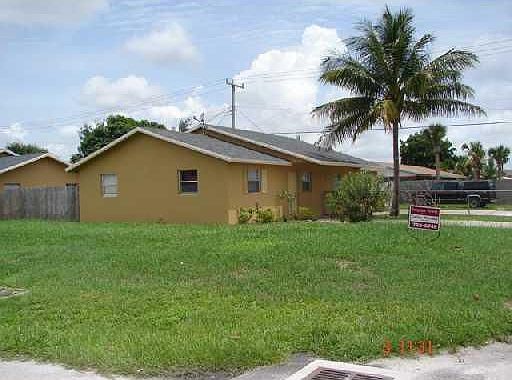 2nd image of 4913 Paetzold Dr