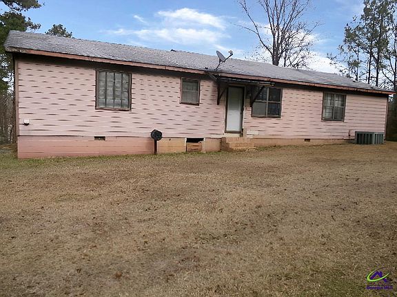 3rd image of 110 Irwinton Rd