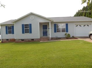 1801 Bowman Ave, Newton, NC 28658