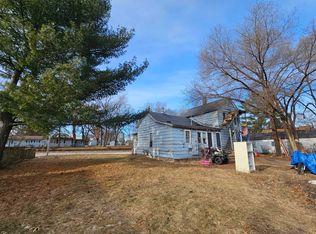 132 S Linden St, Adams, WI 53910