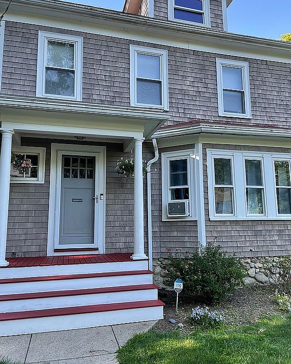 1st image of 77 Woodside Ave