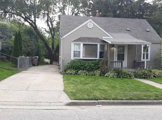 99 Ruth Ave, Pontiac, MI 48341