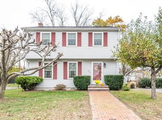 495 Beacon St, Lowell, MA 01850