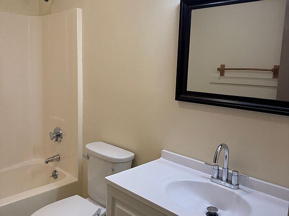 3rd image of 26 Farragut St #11