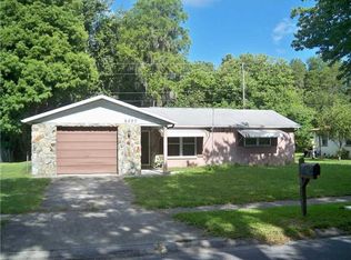 6207 Broken Arrow Dr, New Port Richey, FL 34653