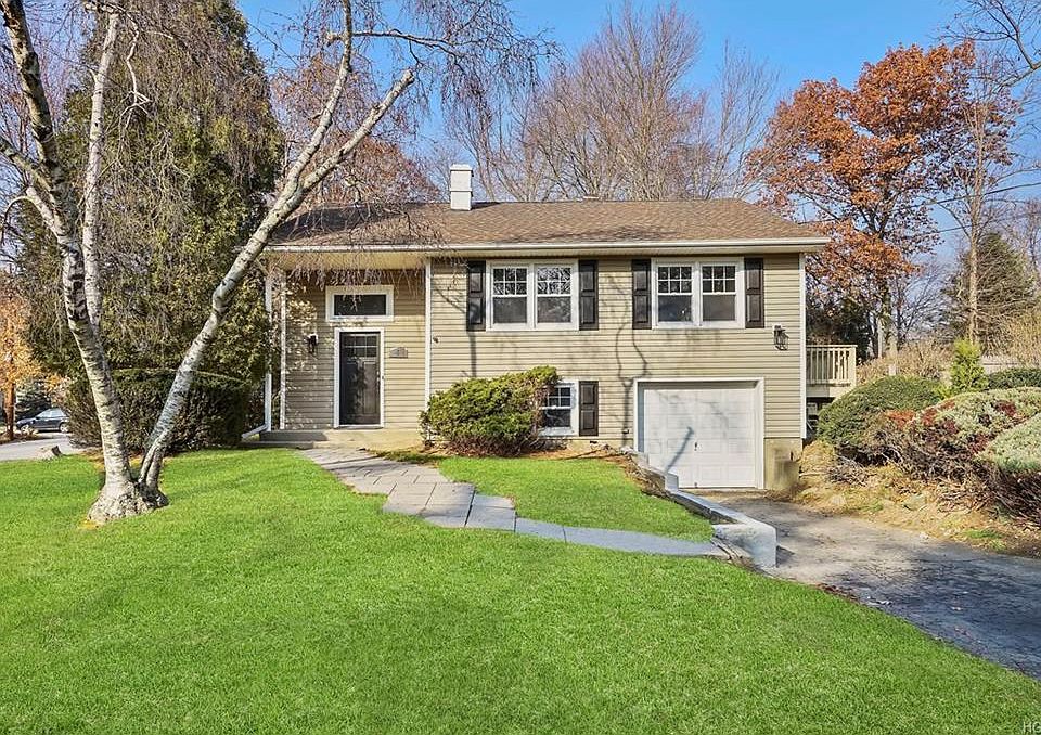 1st image of 4 Tommy Thurber Ln