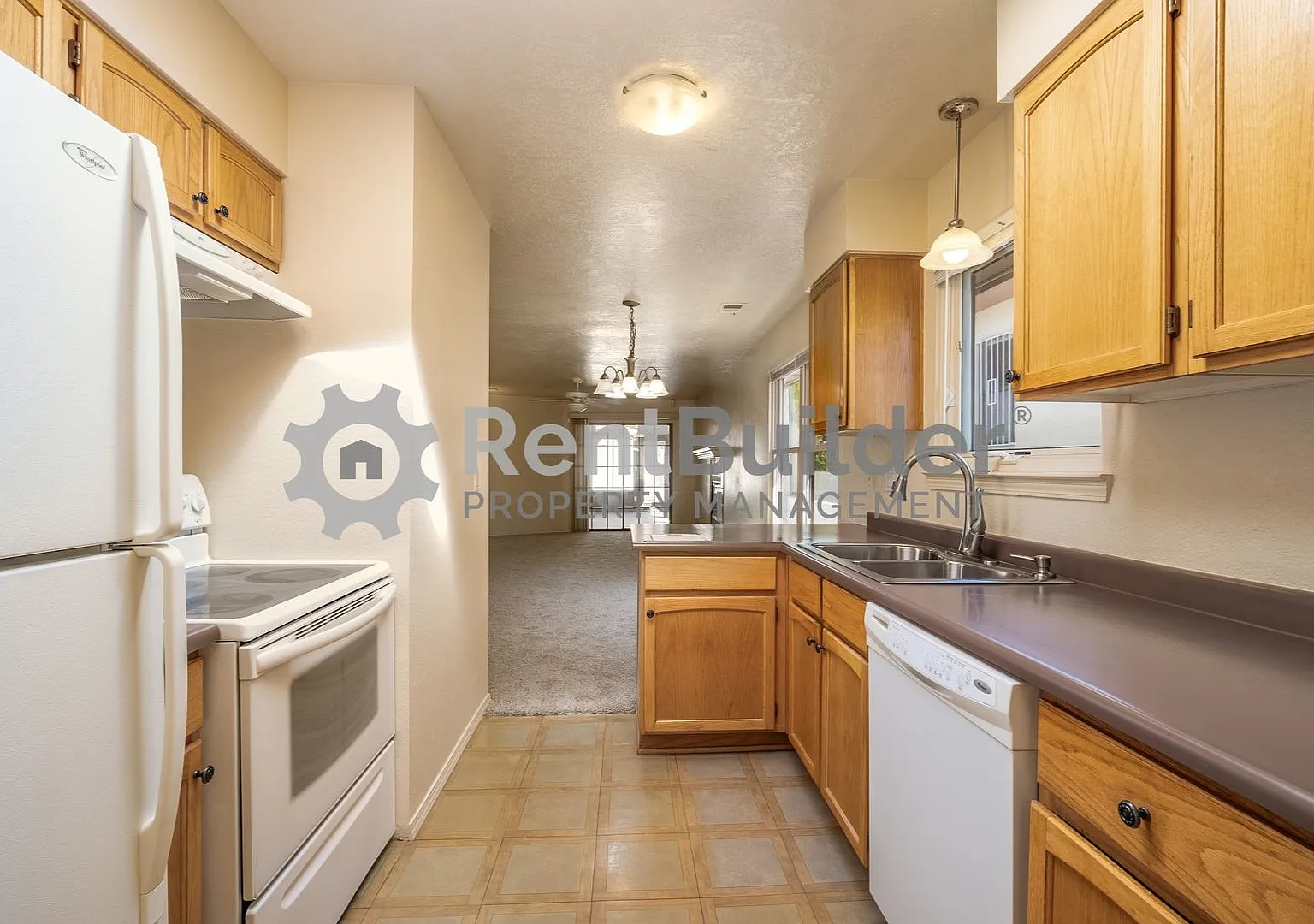 3 bed, 2.0 bath, 1108 sqft, $1,795 — Photo 1