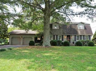 906 Doran Rd, Murray, KY 42071