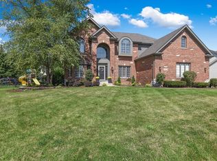 2631 Champion Rd, Naperville, IL 60564
