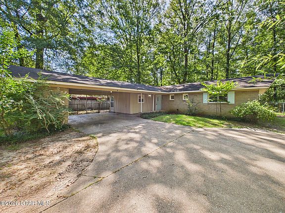 2nd image of 408 24th Ave N