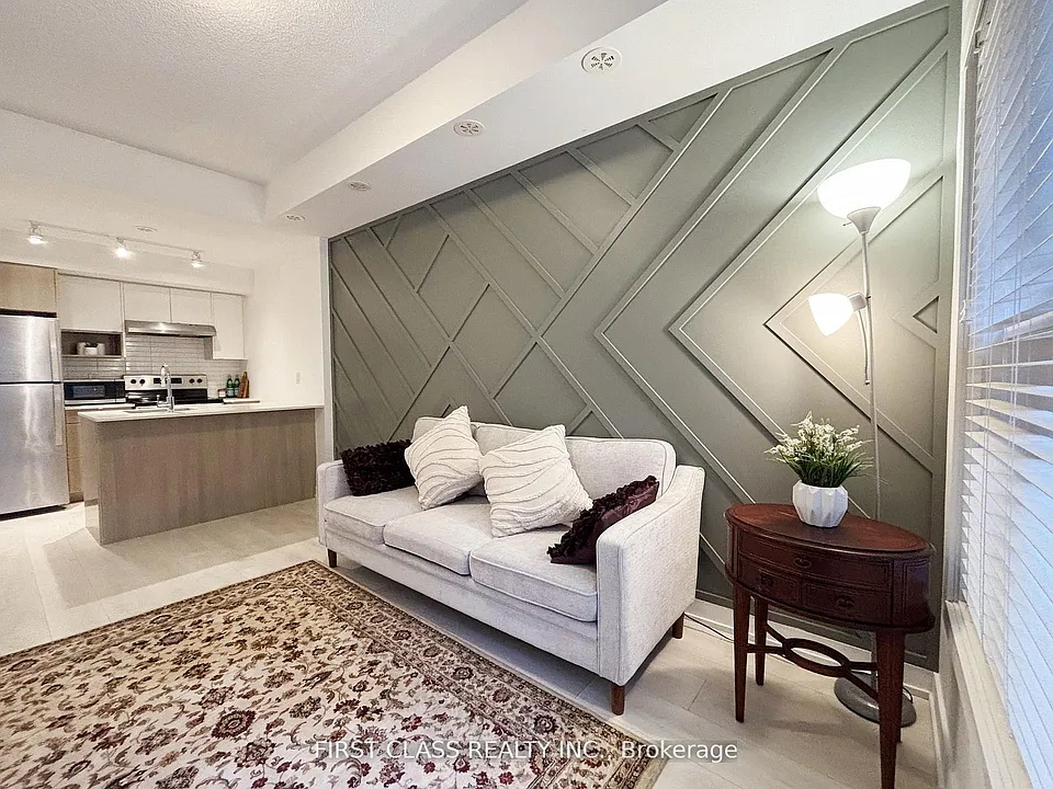 1127 Cooke Blvd #514
